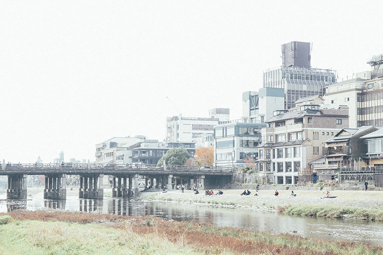 まちとくらしの再構築〈TSUGU-京都三条〉